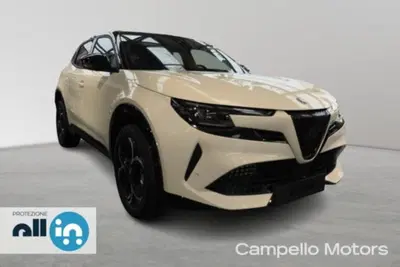 Alfa Romeo Junior 1.2 ibrida Q4 Intensa 145cv edct6 nuova a Venezia