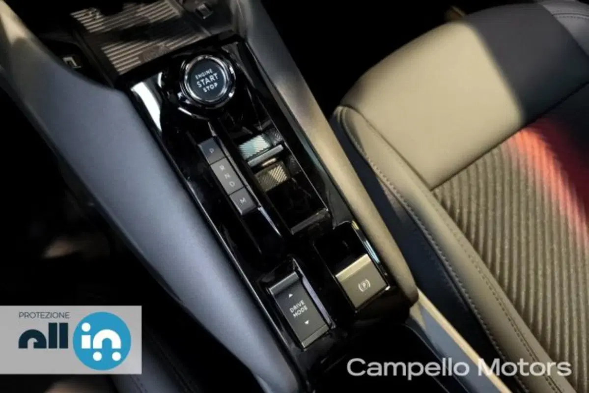 Alfa Romeo Junior nuova a Venezia (10)