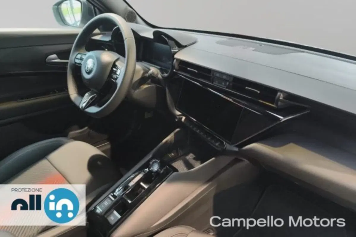 Alfa Romeo Junior nuova a Venezia (11)