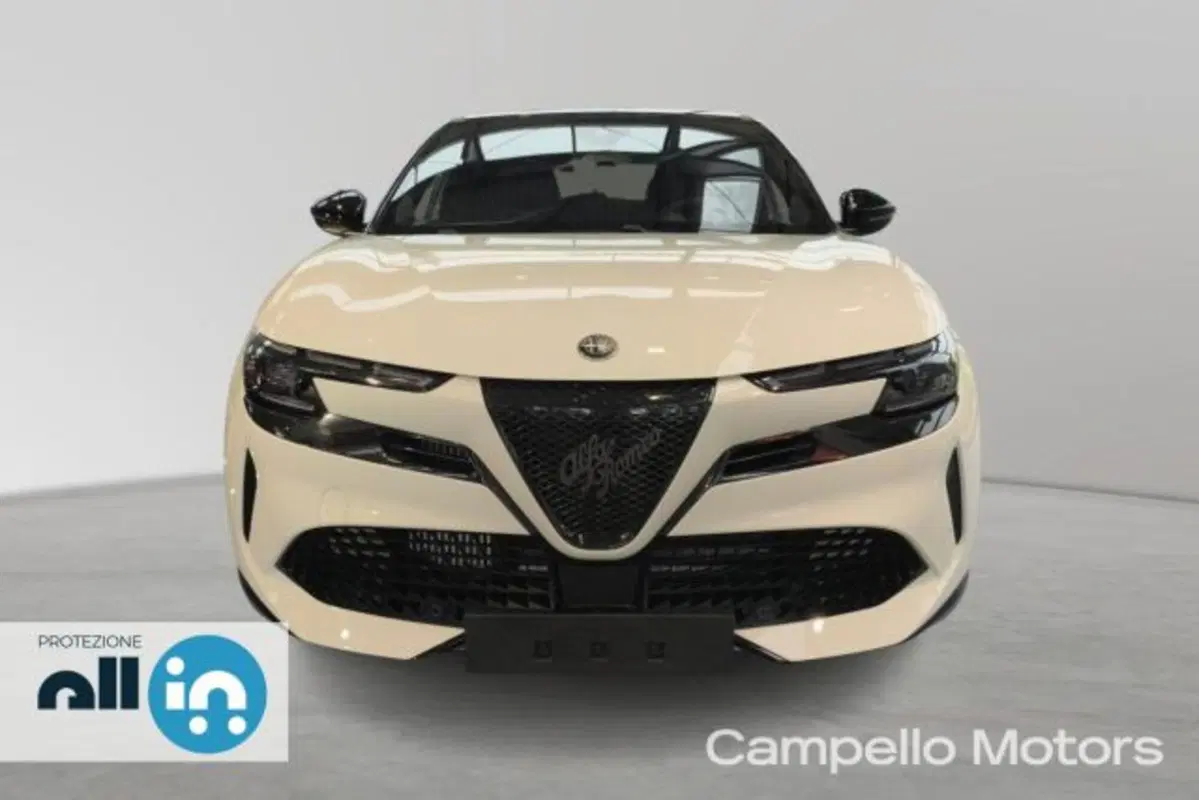 Alfa Romeo Junior nuova a Venezia (2)