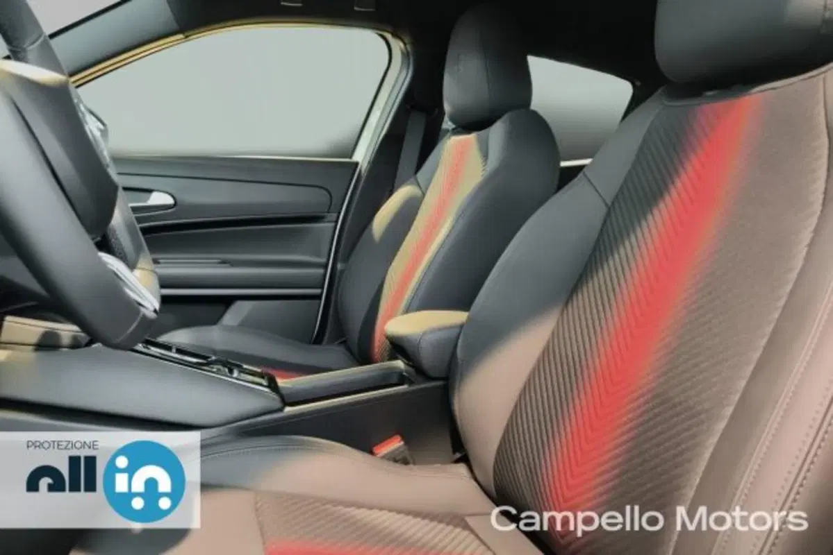 Alfa Romeo Junior nuova a Venezia (5)