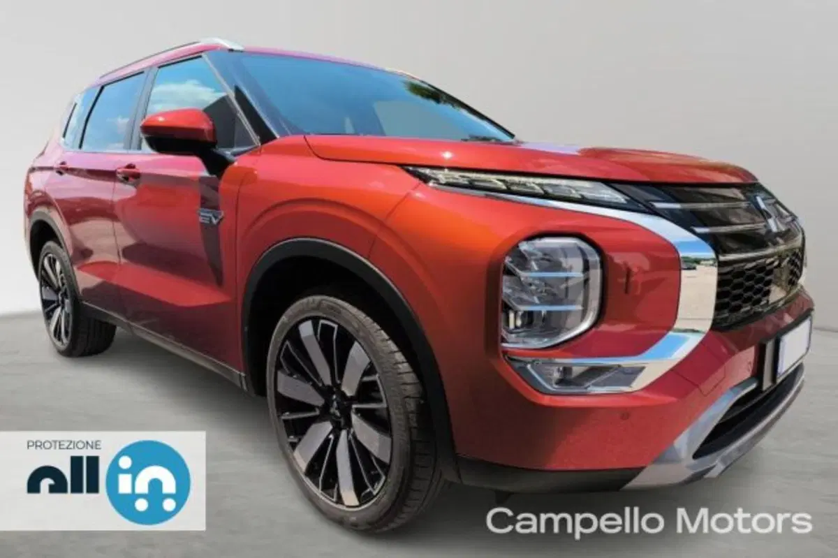 Mitsubishi Outlander usata a Venezia