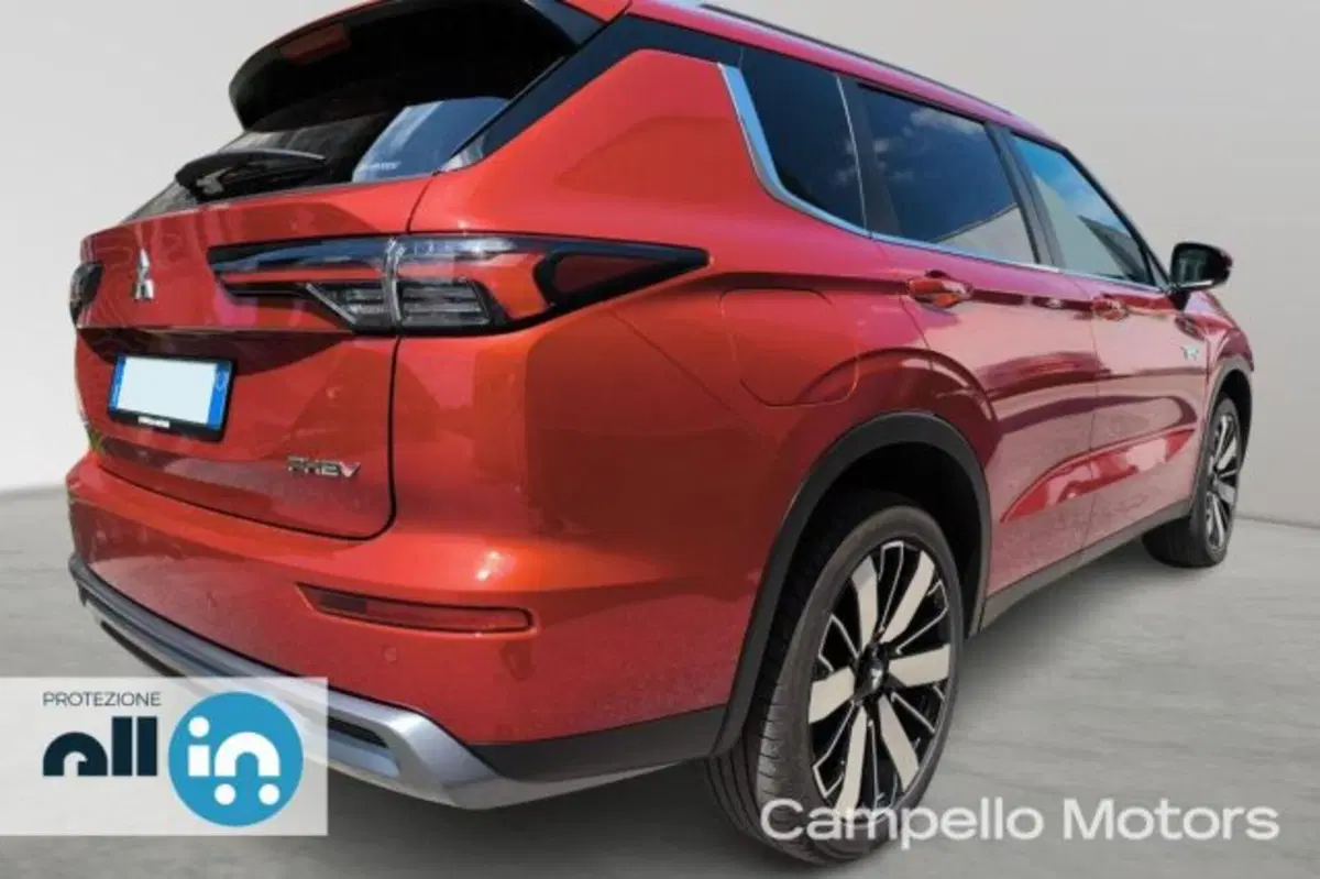 Mitsubishi Outlander usata a Venezia (4)
