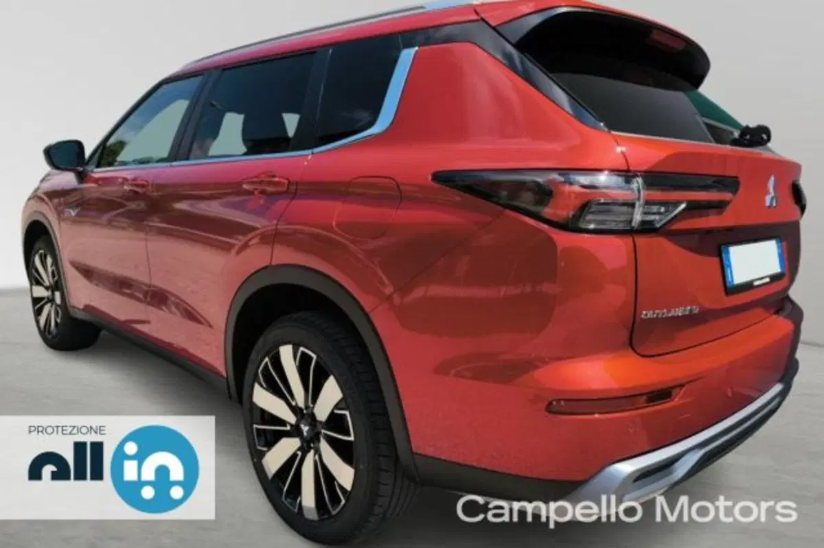 Mitsubishi Outlander usata a Venezia (6)