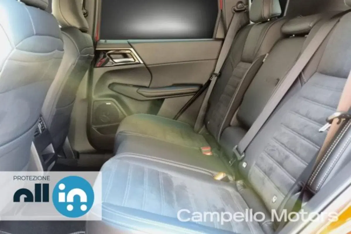 Mitsubishi Outlander usata a Venezia (8)