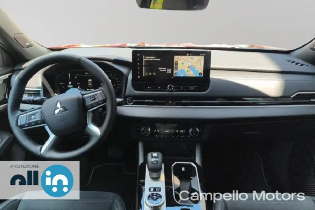 Mitsubishi Outlander usata a Venezia (9)