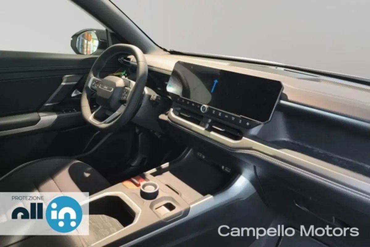 Jeep Compass nuova a Venezia (14)