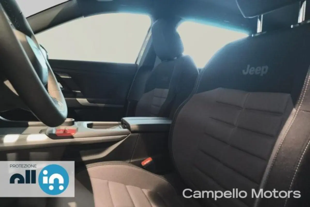 Jeep Compass nuova a Venezia (6)