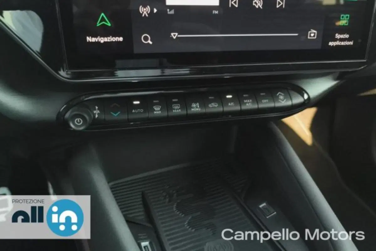 Alfa Romeo Junior nuova a Venezia (14)