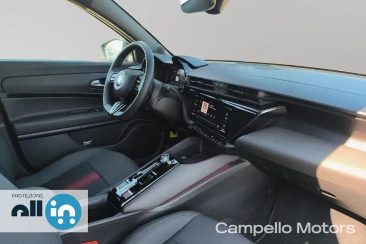 Alfa Romeo Junior nuova a Venezia (16)
