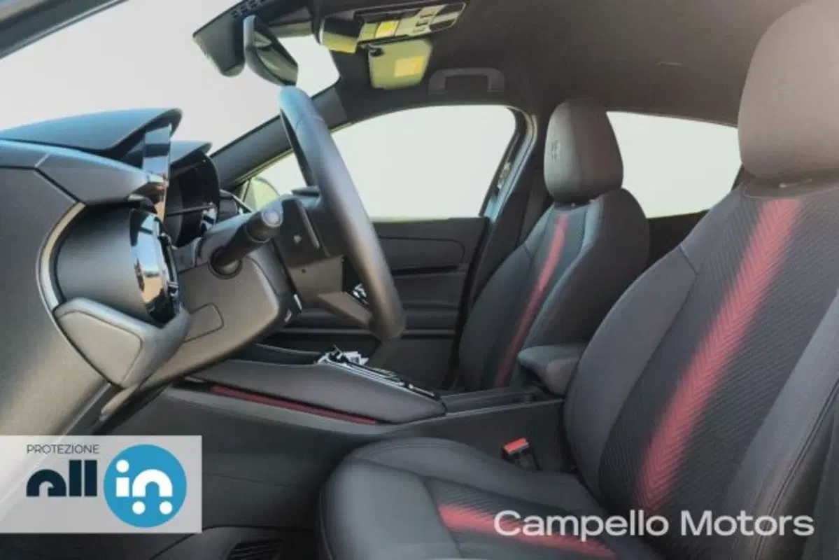 Alfa Romeo Junior nuova a Venezia (5)