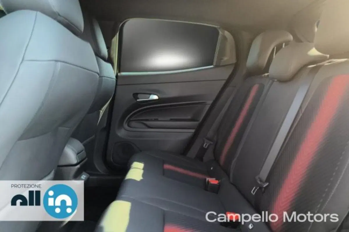 Alfa Romeo Junior nuova a Venezia (6)