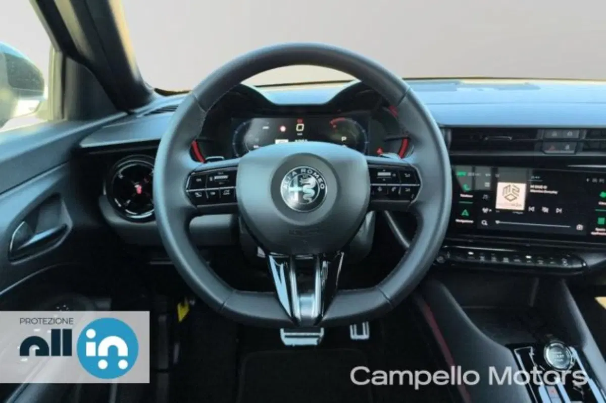 Alfa Romeo Junior nuova a Venezia (8)