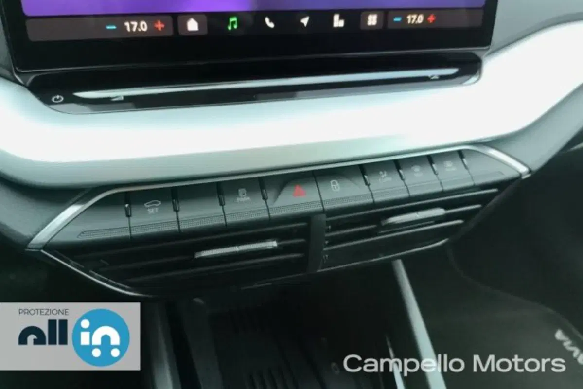 Skoda Octavia Station Wagon usata a Venezia (13)