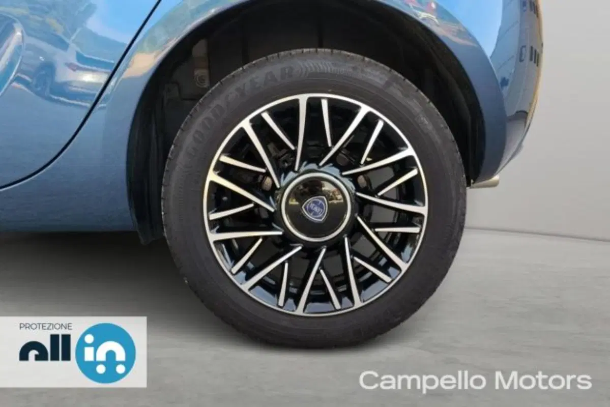 Lancia Ypsilon usata a Venezia (17)