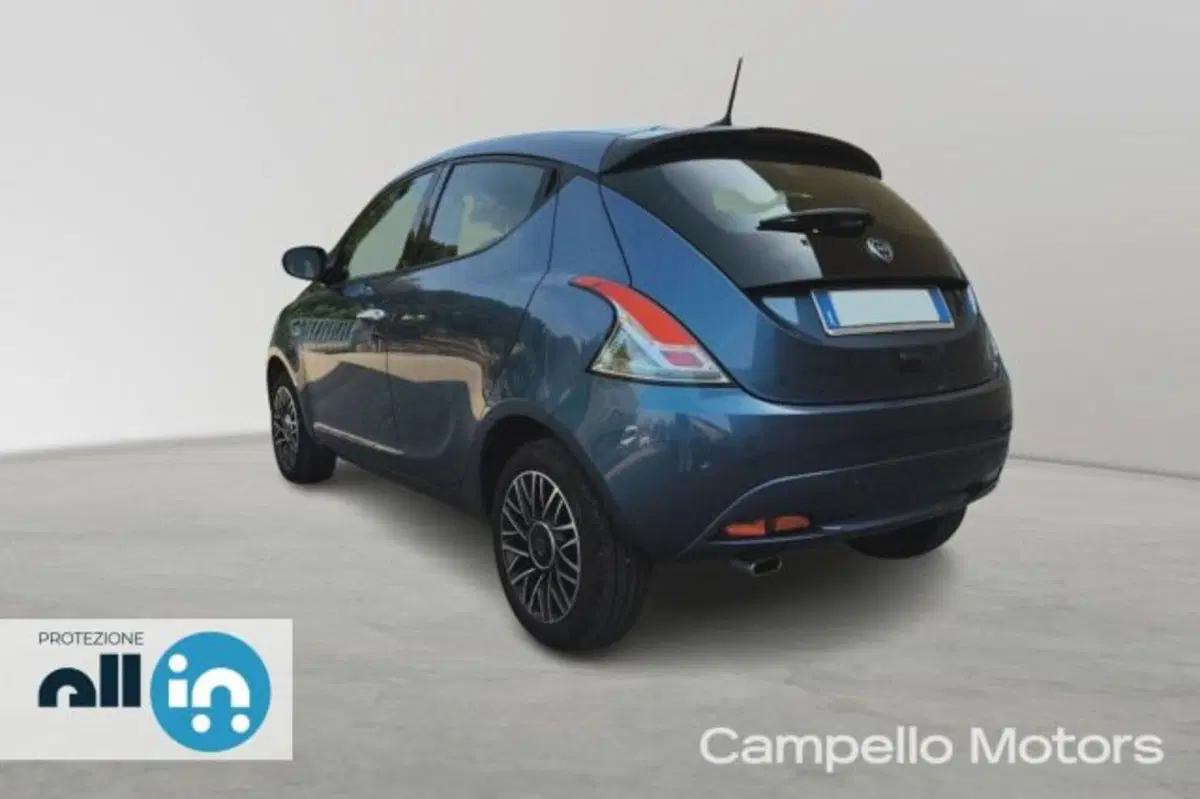 Lancia Ypsilon usata a Venezia (6)