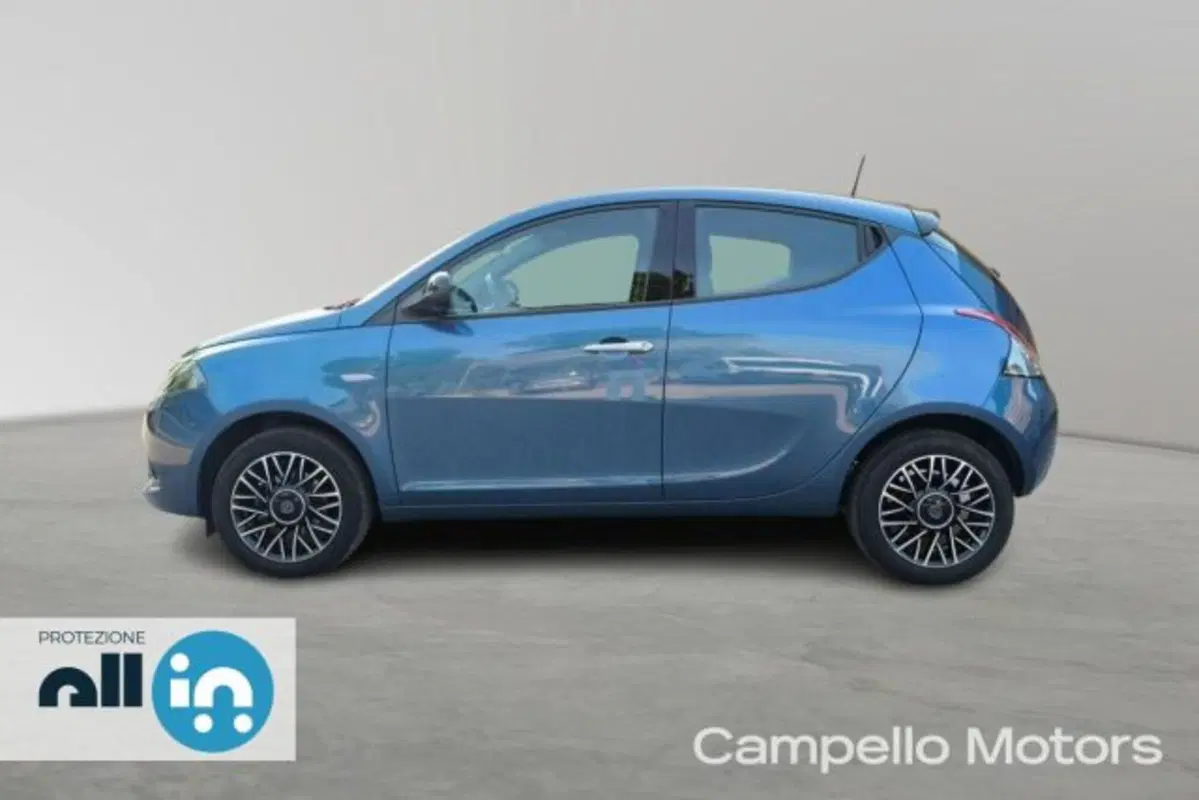 Lancia Ypsilon usata a Venezia (8)