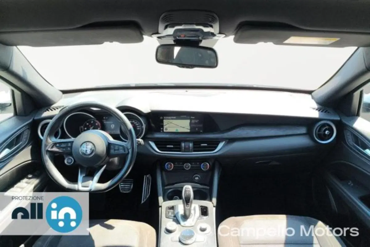 Alfa Romeo Stelvio usata a Venezia (7)