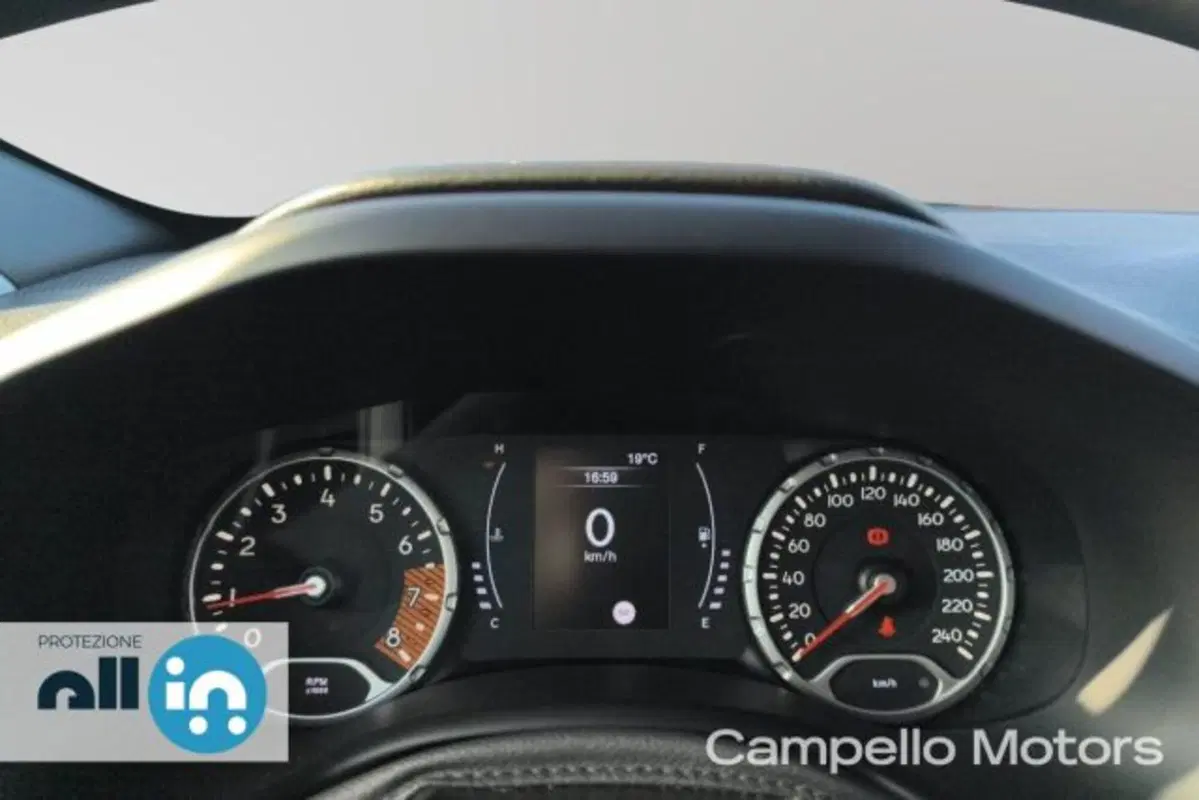 Jeep Renegade usata a Venezia (9)