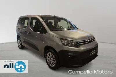 Citroen Berlingo BlueHDi 100 Stop&amp;Start Combi N1 M Live del 2023 usata a Venezia