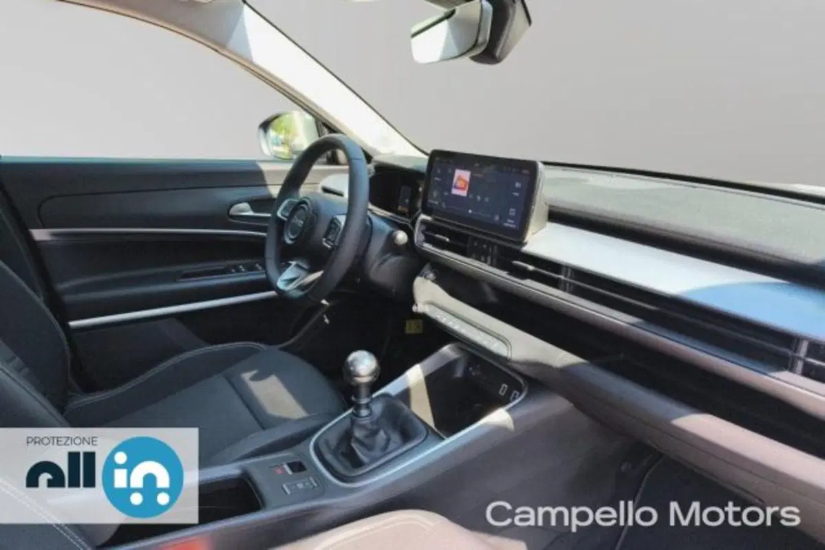 Jeep Avenger usata a Venezia (14)