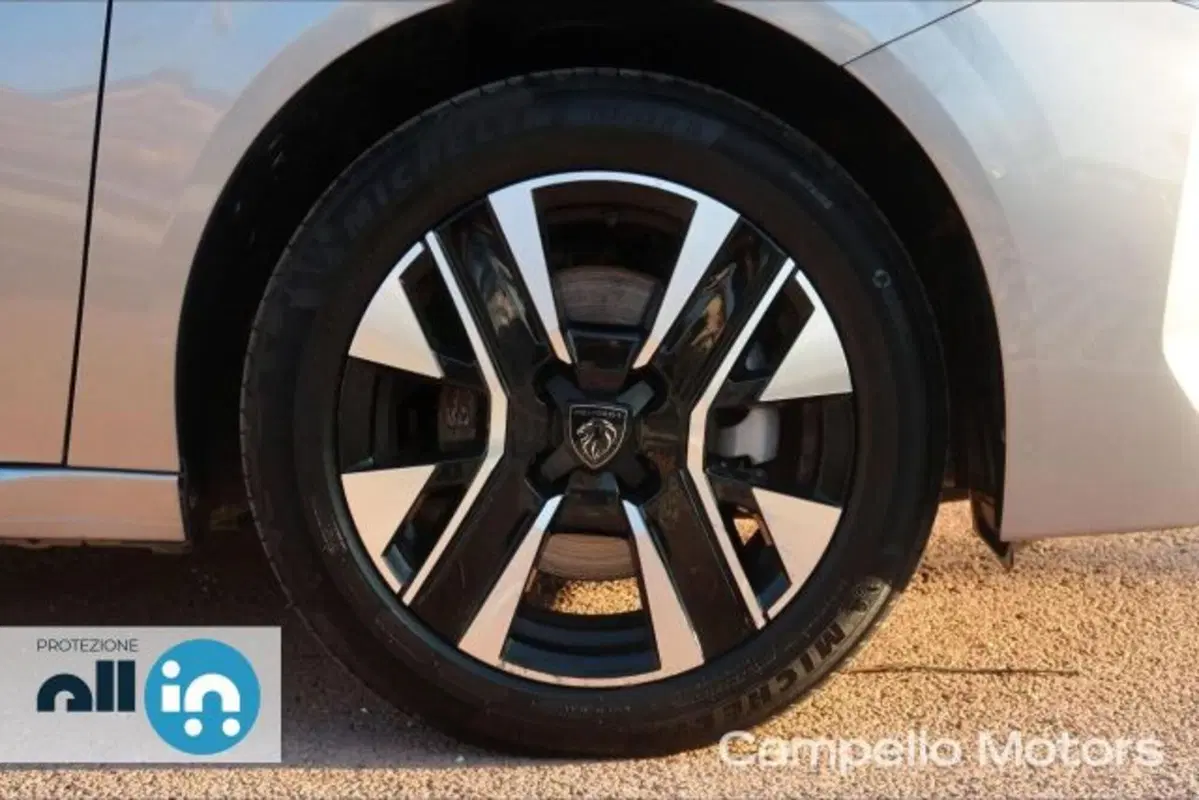 Peugeot 208 usata a Venezia (17)