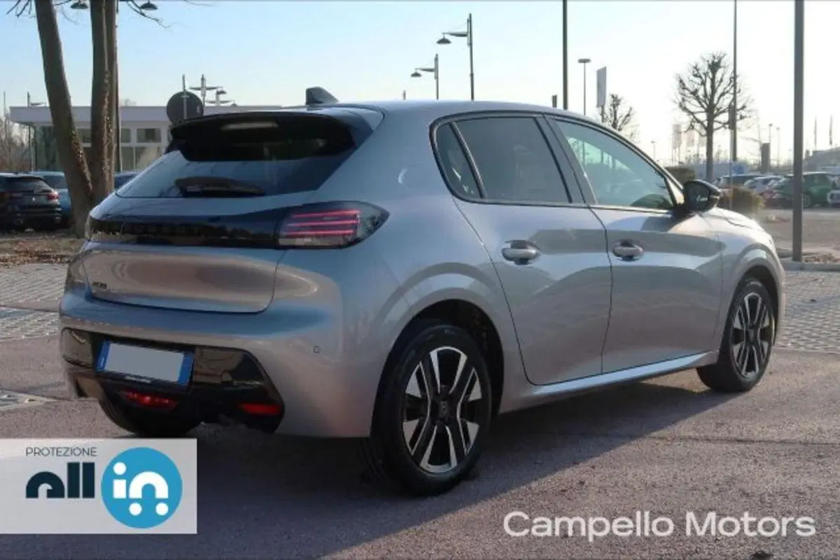 Peugeot 208 usata a Venezia (3)
