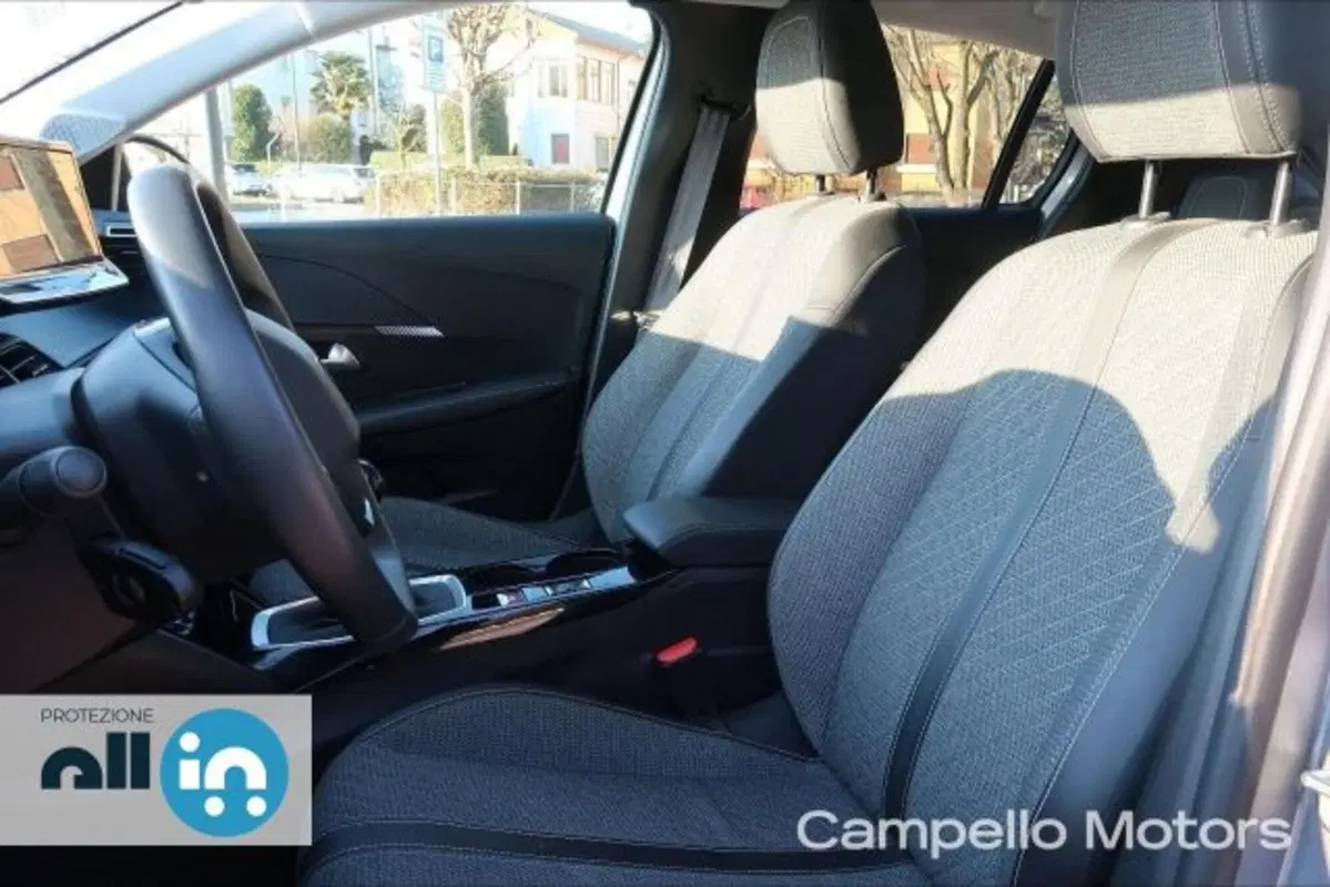 Peugeot 208 usata a Venezia (5)