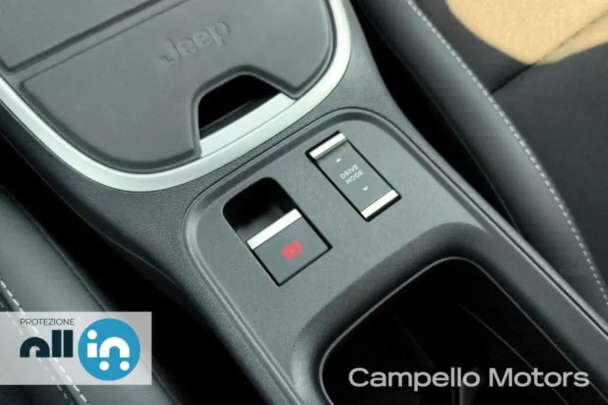 Jeep Avenger usata a Venezia (15)