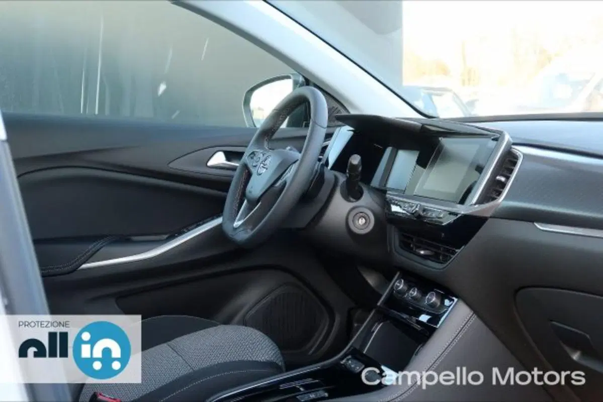 Opel Grandland nuova a Venezia (14)