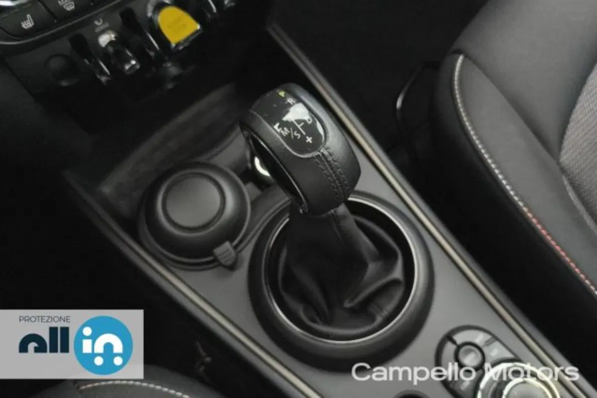 MINI Mini Countryman usata a Venezia (13)