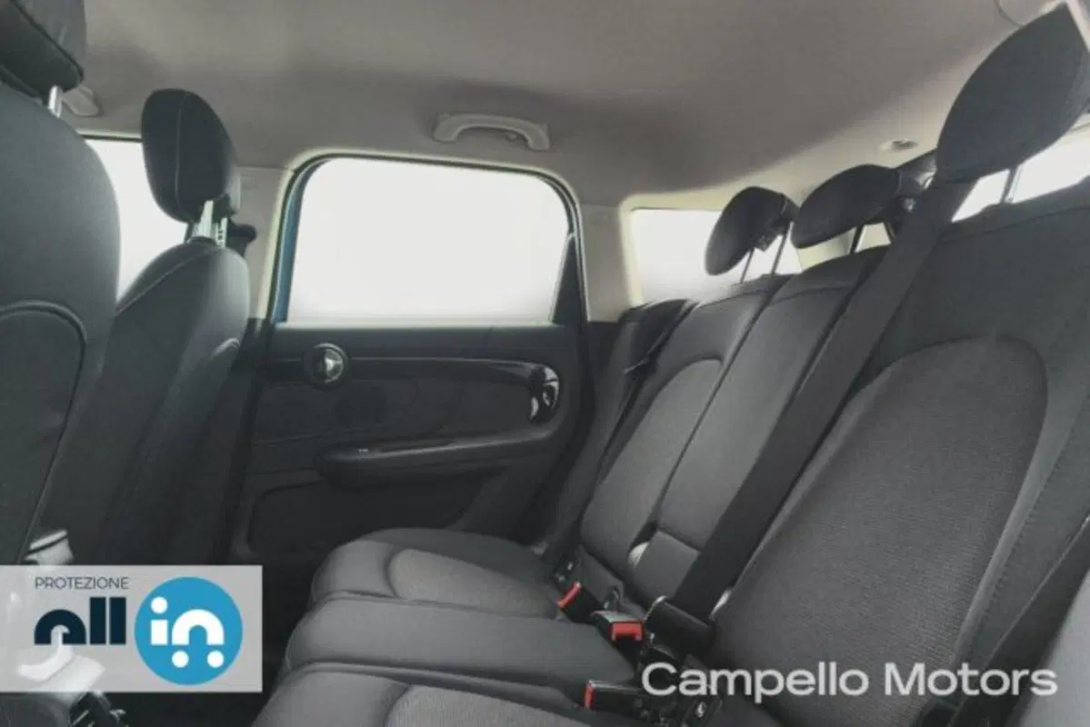MINI Mini Countryman usata a Venezia (6)