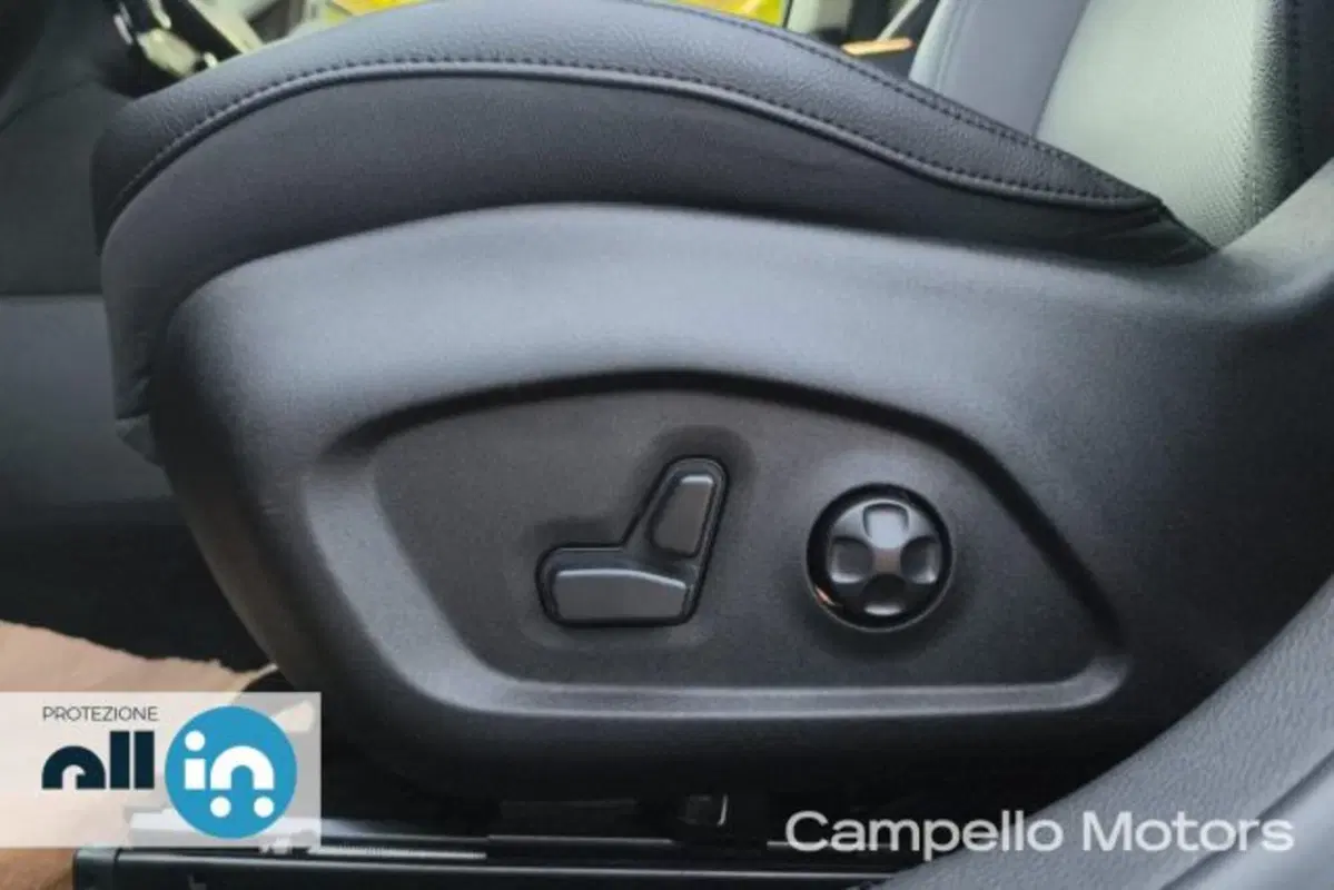 Jeep Compass usata a Venezia (18)
