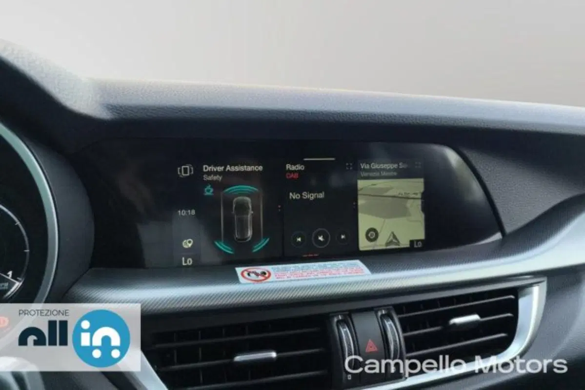 Alfa Romeo Stelvio usata a Venezia (10)