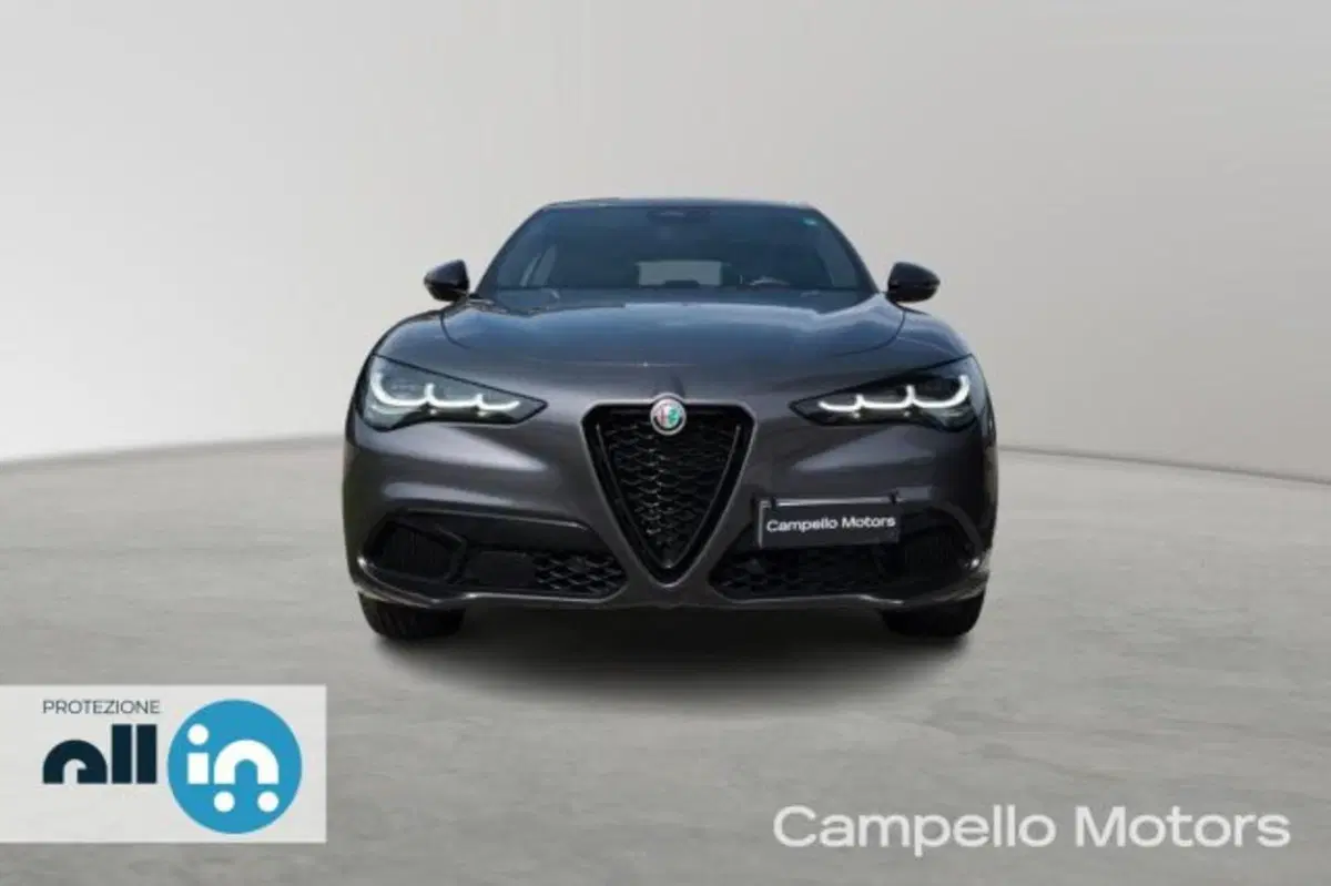 Alfa Romeo Stelvio usata a Venezia (2)