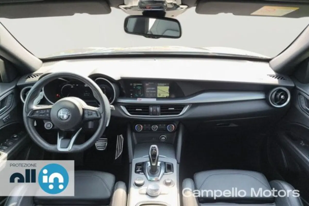 Alfa Romeo Stelvio usata a Venezia (7)