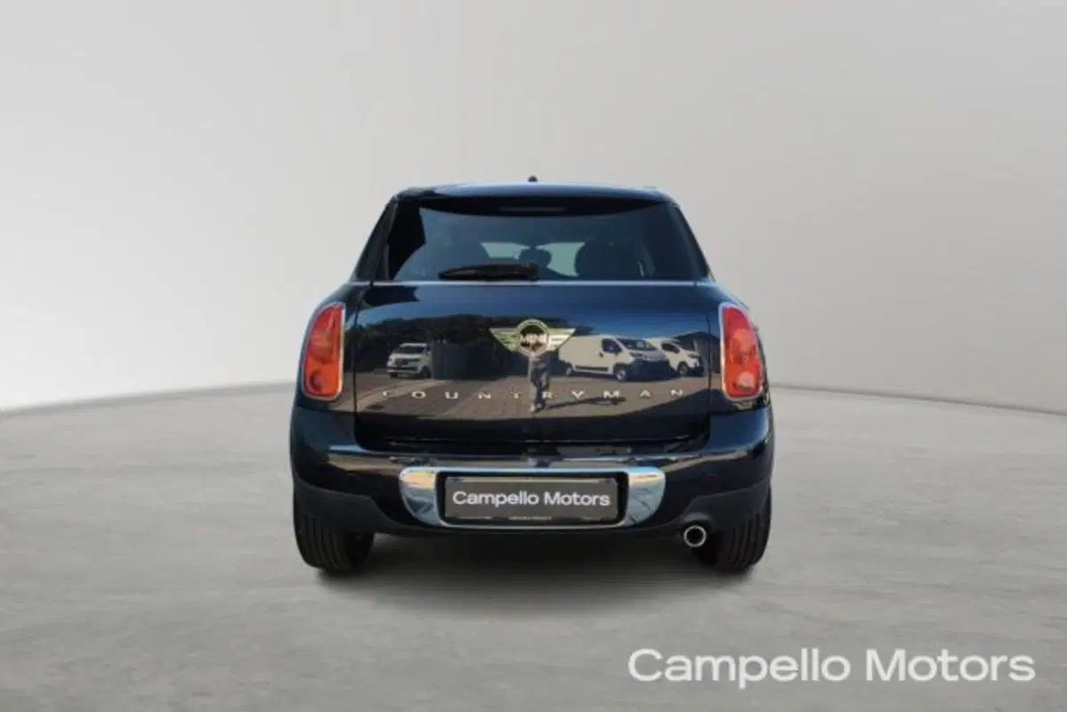 MINI Mini Countryman usata a Venezia (4)