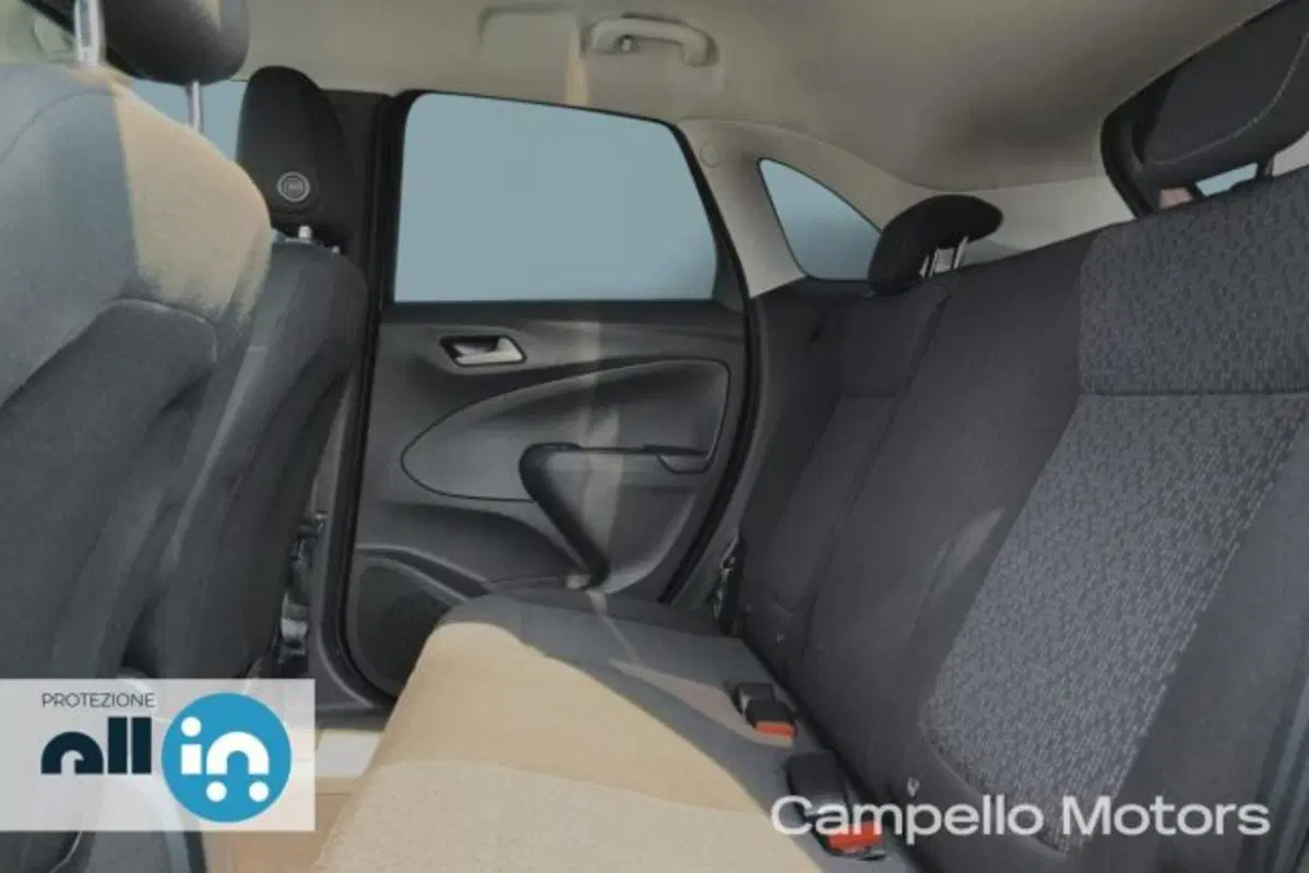 Opel Crossland X usata a Venezia (6)