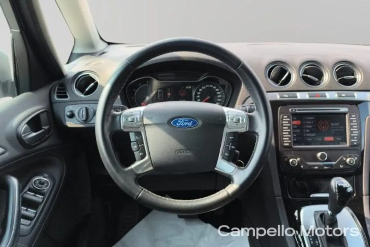 Ford Galaxy usata a Venezia (9)