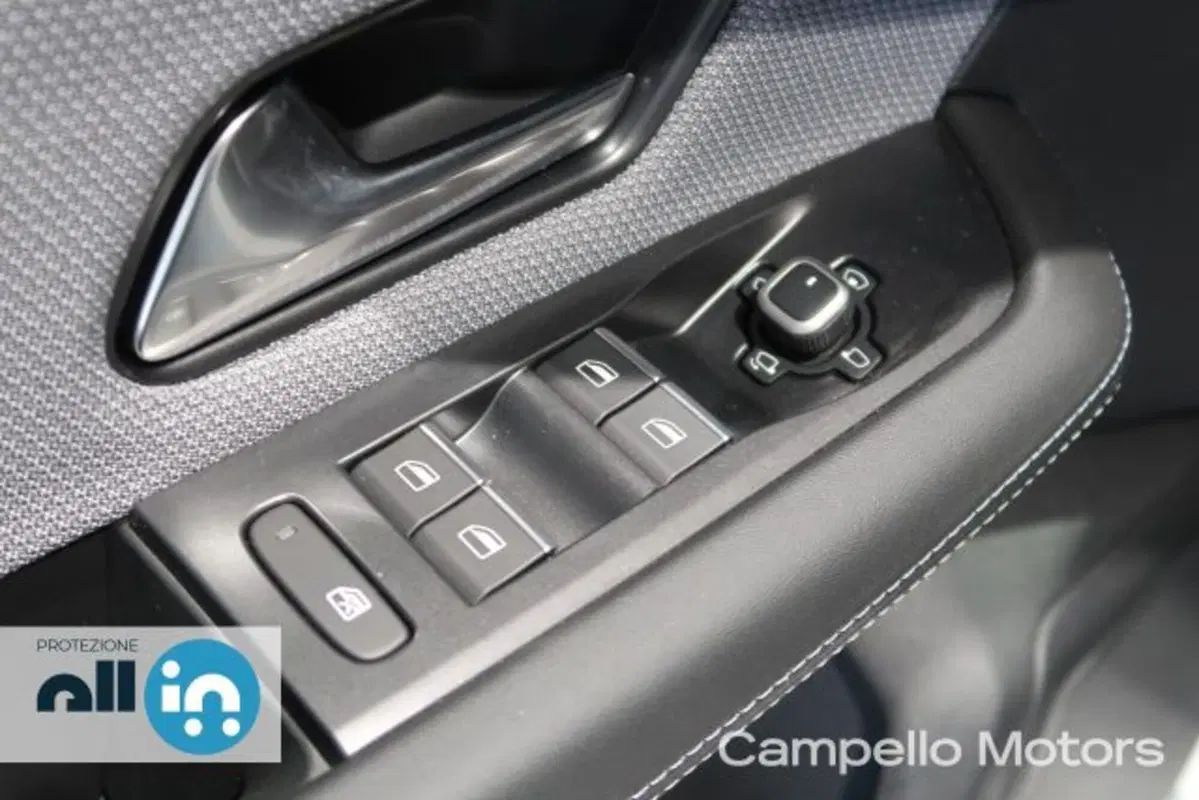 Opel Grandland nuova a Venezia (10)