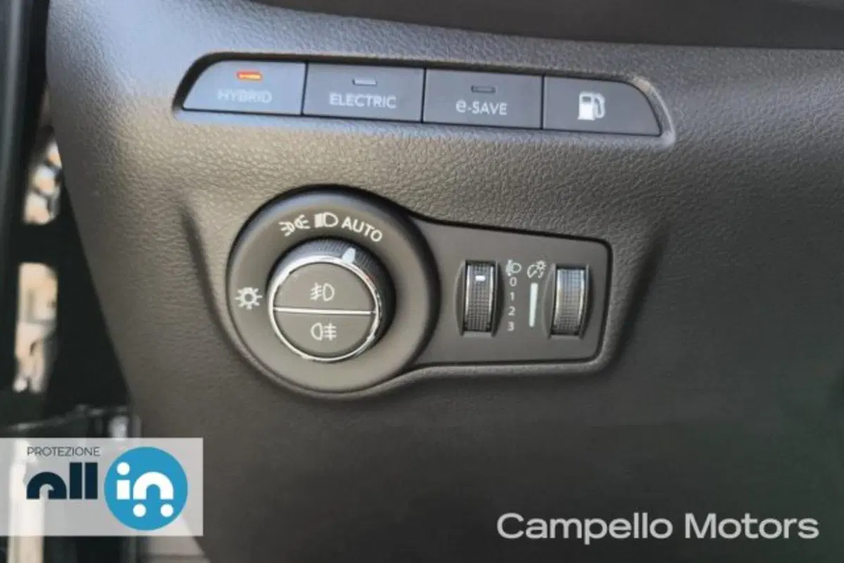 Jeep Compass usata a Venezia (18)