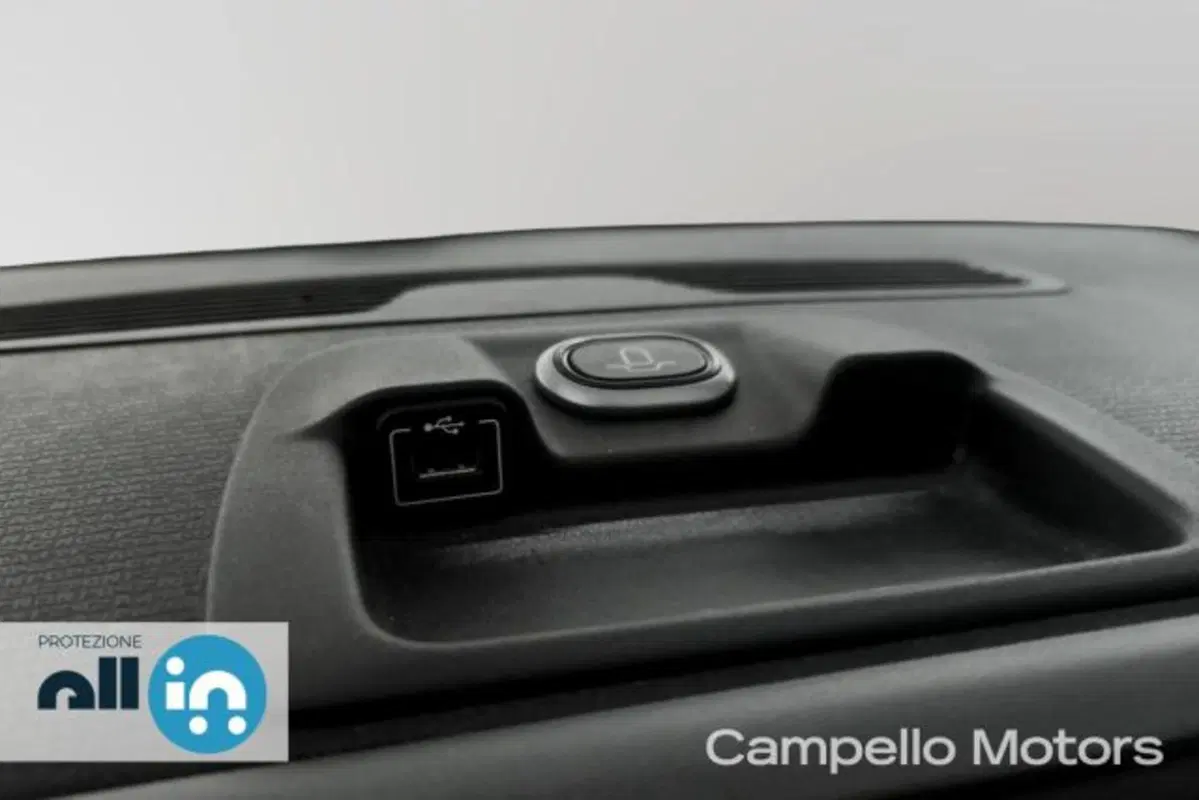 Fiat Panda usata a Venezia (15)