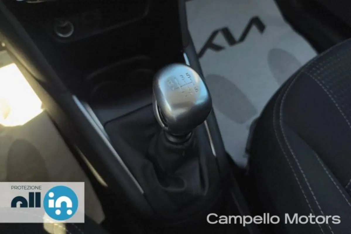Peugeot 208 usata a Venezia (13)