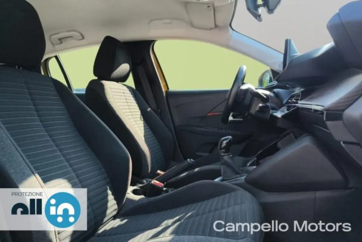 Peugeot 208 usata a Venezia (14)