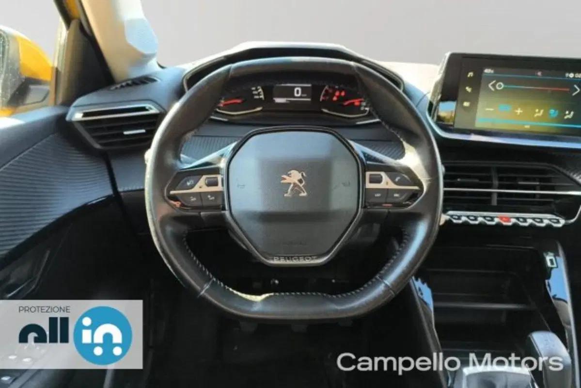 Peugeot 208 usata a Venezia (7)