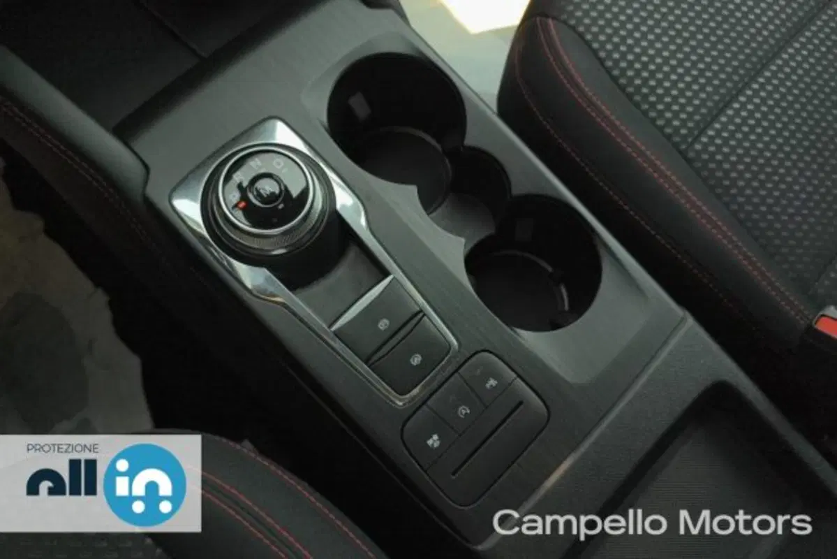 Ford Kuga usata a Venezia (13)