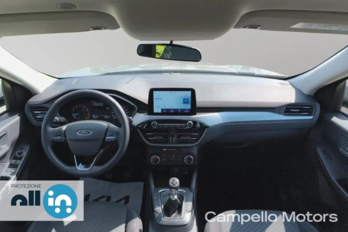 Ford Kuga usata a Venezia (7)
