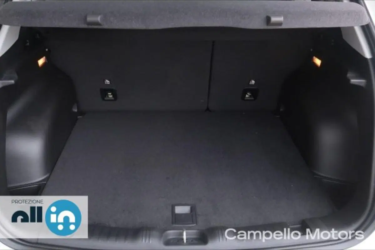 Jeep Compass nuova a Venezia (20)