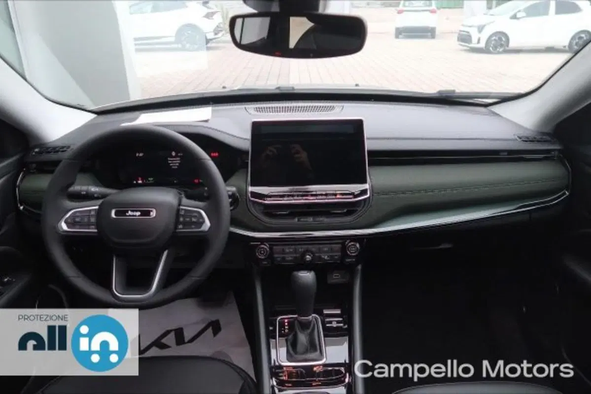 Jeep Compass nuova a Venezia (7)