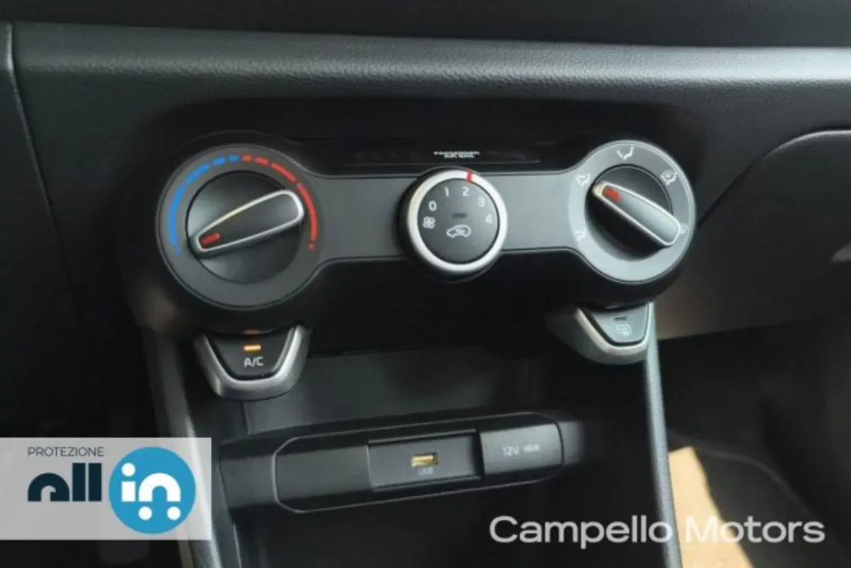 Kia Picanto usata a Venezia (12)